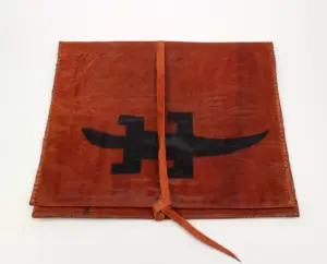 Praktische Clutch aus Leder in afrikanischem Design (Eidechse)